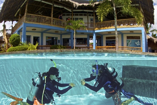 Scuba Diving Courses, Dumaguete, Philippines