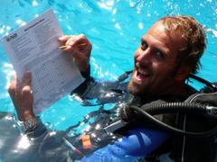 Weekend Scuba Diving Courses in Utila, Honduras