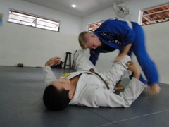Ultimate Fighter, MMA & Brazilian Jiu-Jitsu Training in Rio de Janeiro