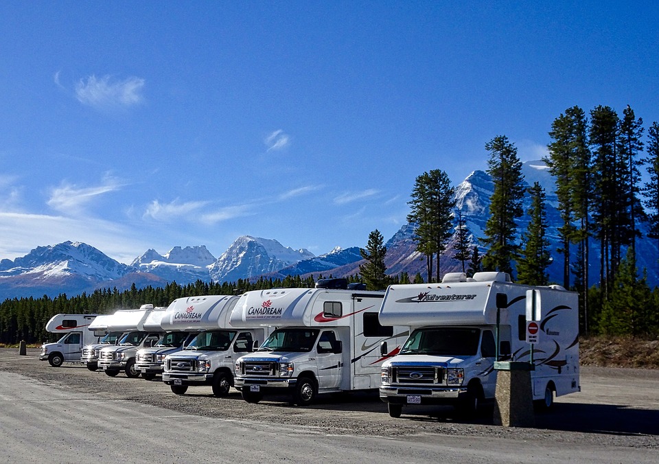 10 Things to Consider Before Buying an RV