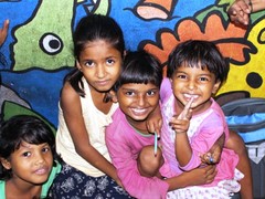 Volunteer with street children in India