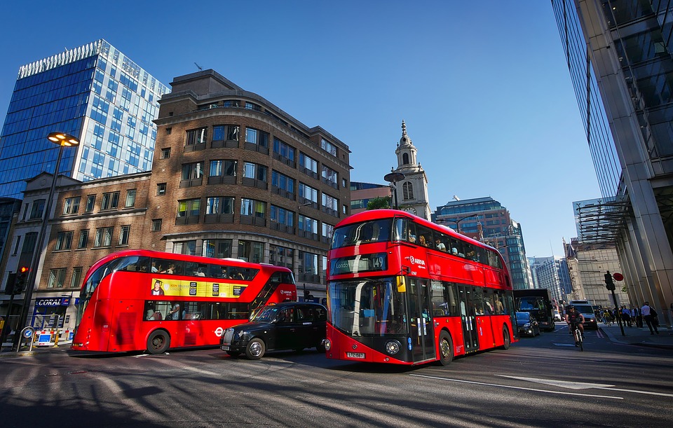 How to Save Money on Public Transport in London