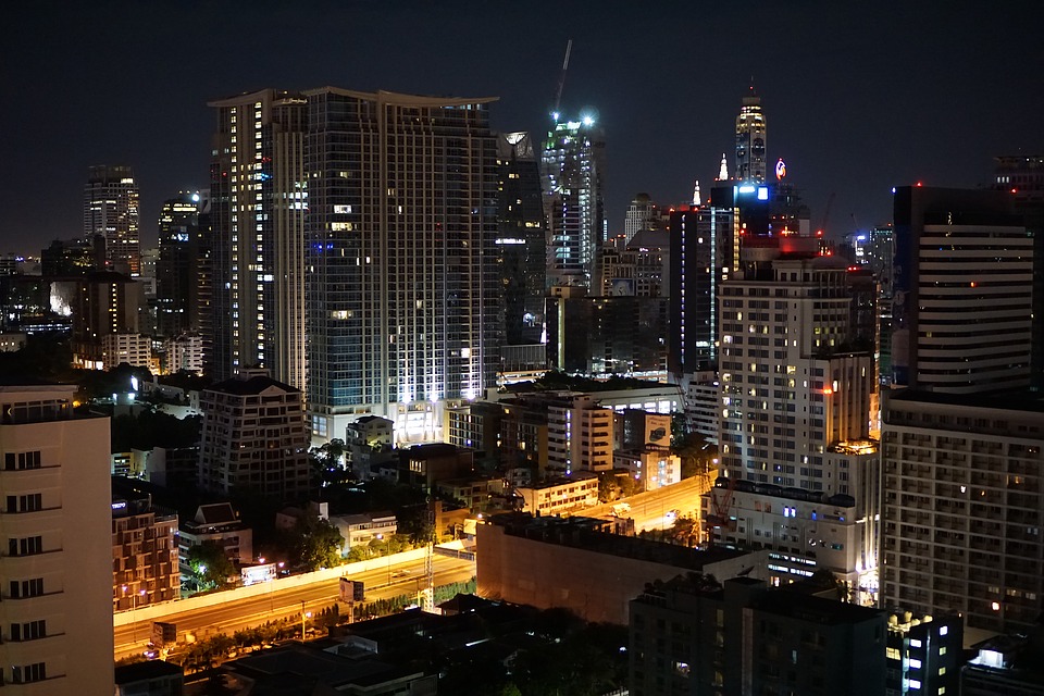 How to Experience Bangkok Nightlife like a Local