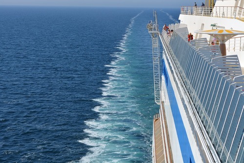 What to Expect from Working on a Cruise Ship