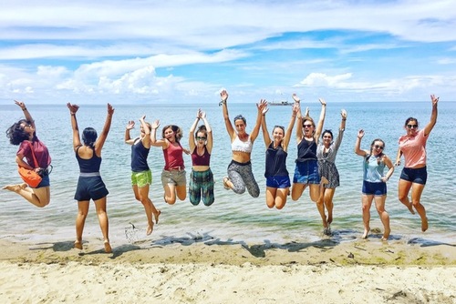 10 Reasons to Volunteer in the Philippines