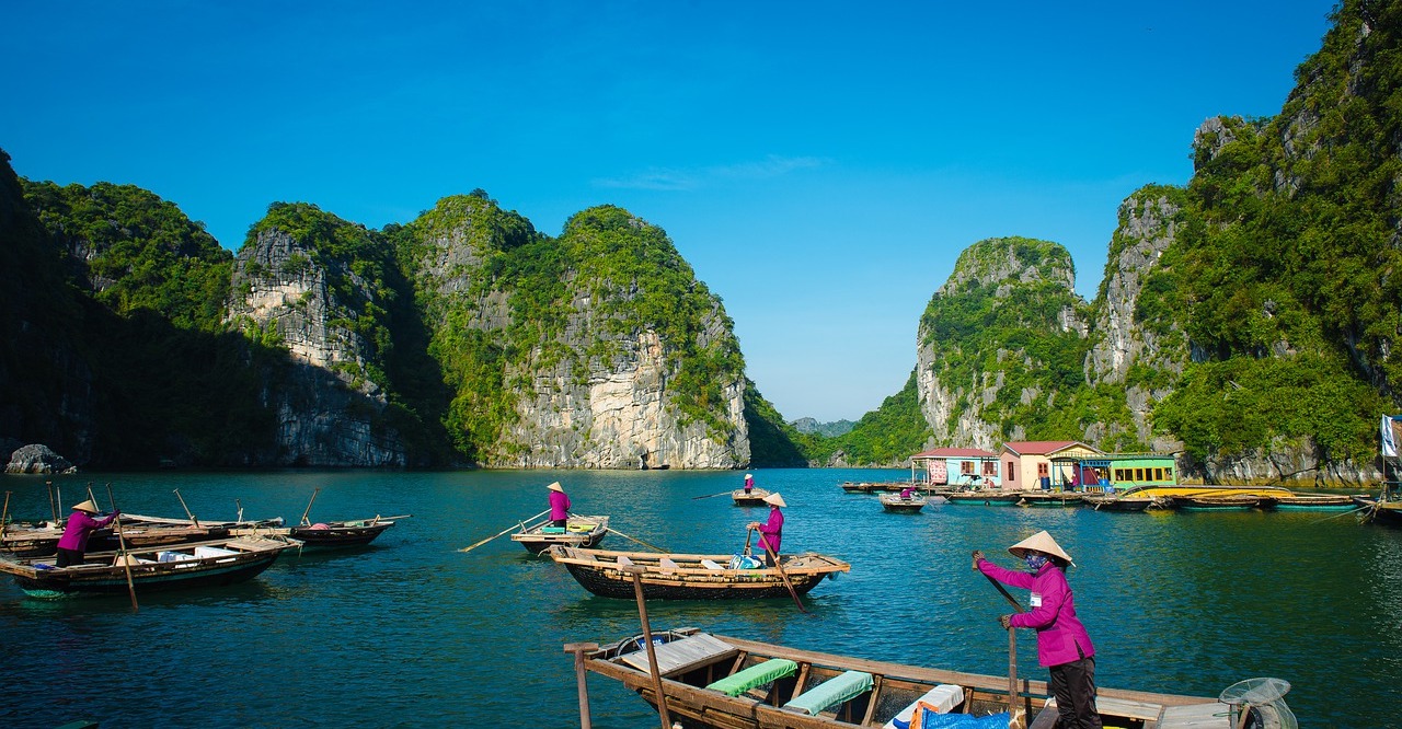 Vietnam Travel and Backpacking Guide