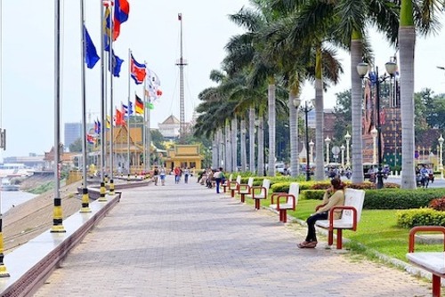 Seasonal Jobs & Working Holidays in Cambodia