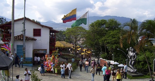 Volunteer in Medellin