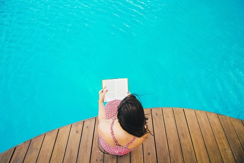 Why Books Are the Best Travel Companions
