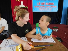 Volunteer & Teach Underprivileged Children in Da Nang City, Vietnam