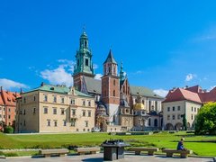 Krakow Travel Guide