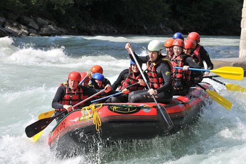 8 Tips for Your First White Water Rafting Trip