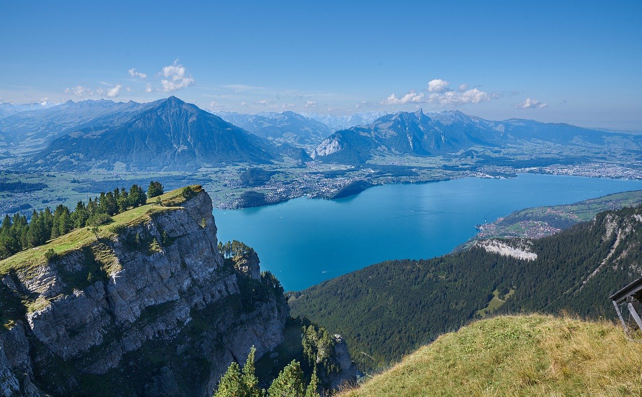 10 Things to Know Before Visiting Switzerland