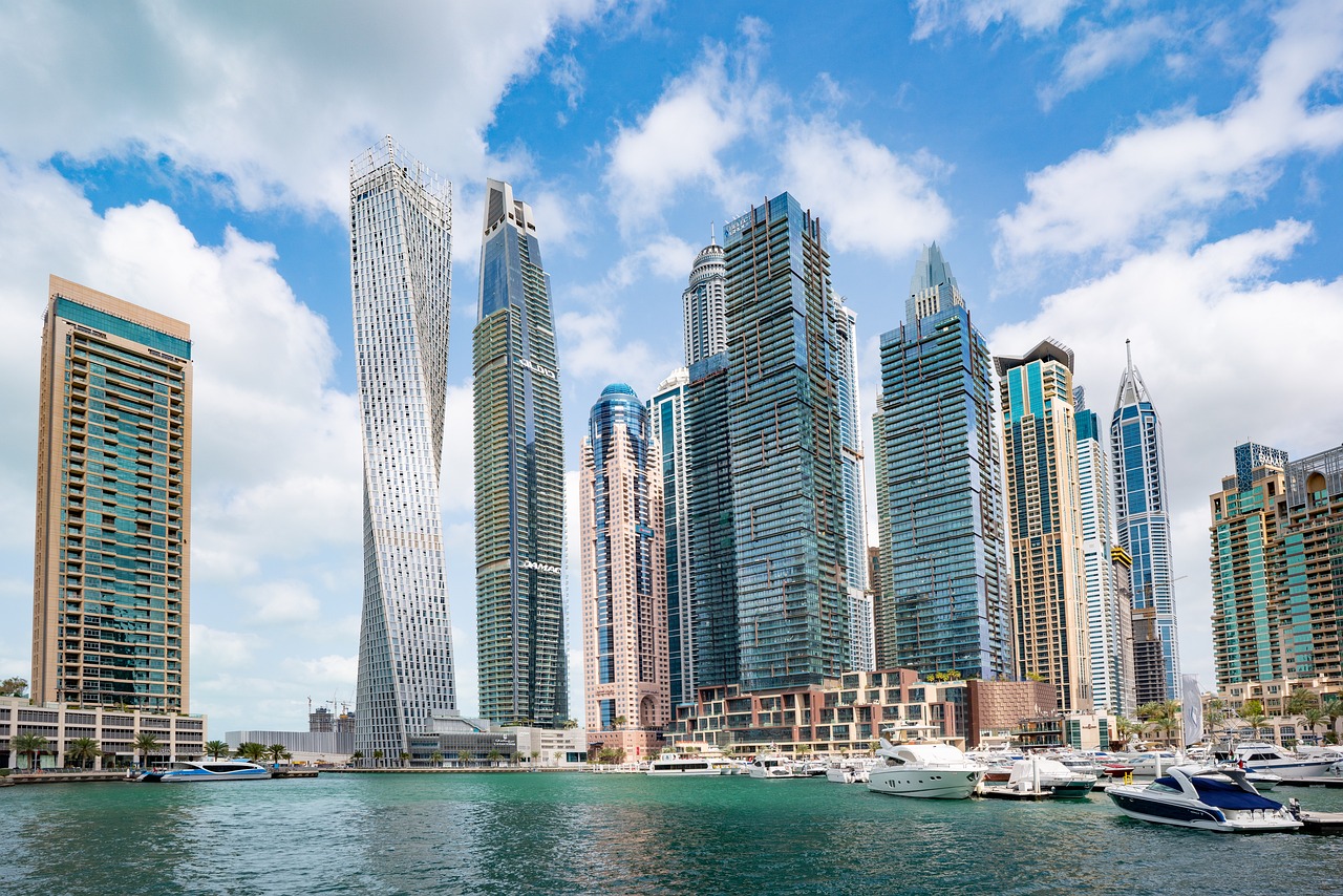 Dubai Marina or Downtown Dubai: Where is Better to Buy Property?