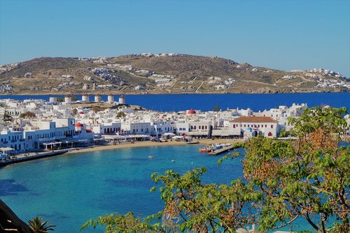 A Solo Travellers Guide to Mykonos