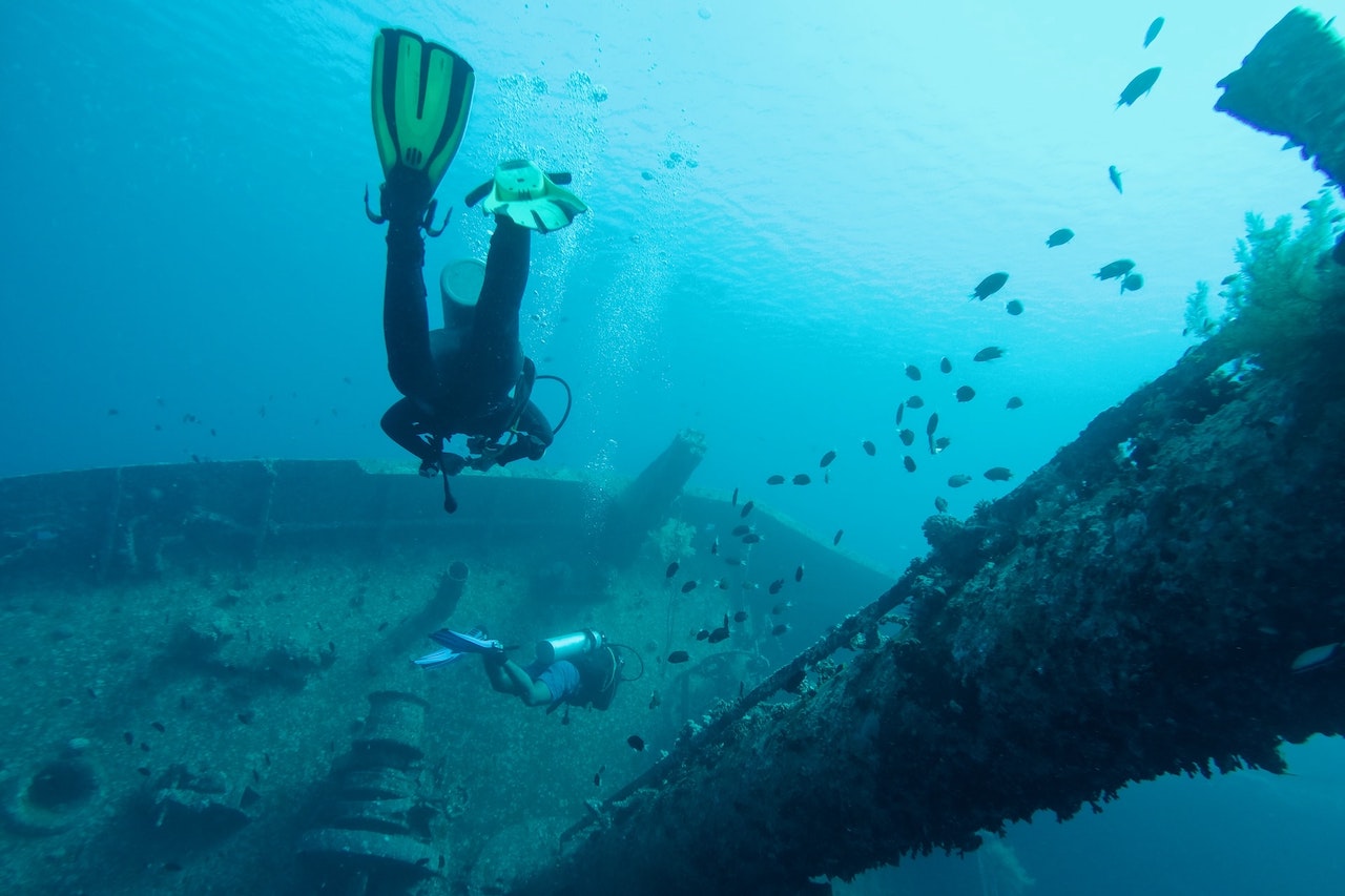6 Best Shipwrecks to Dive in the Caribbean