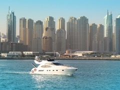Options for Customizing Your Yacht Rental Experience in Dubai