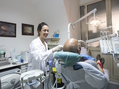 Dental and Medical Assistant in Naples