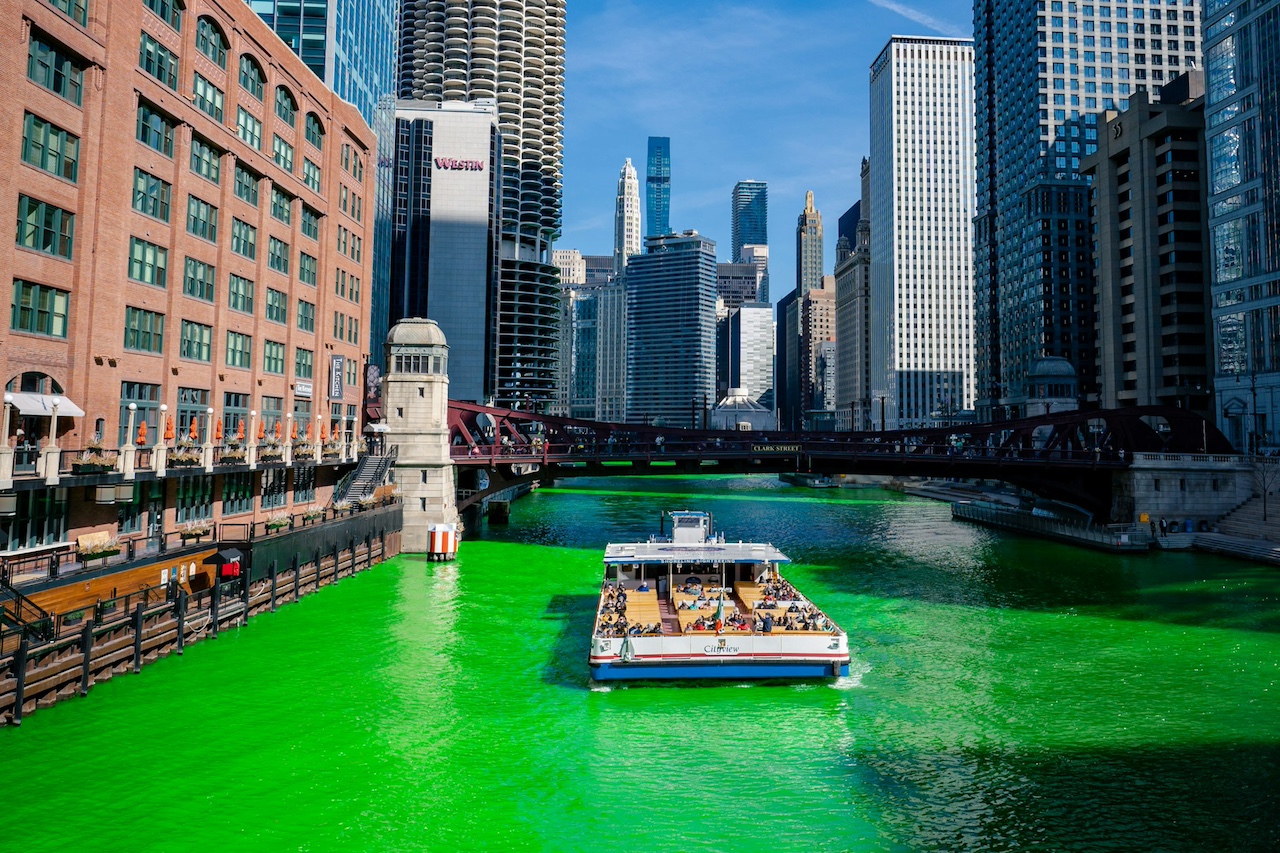 Chicago St Patricks Day green river
