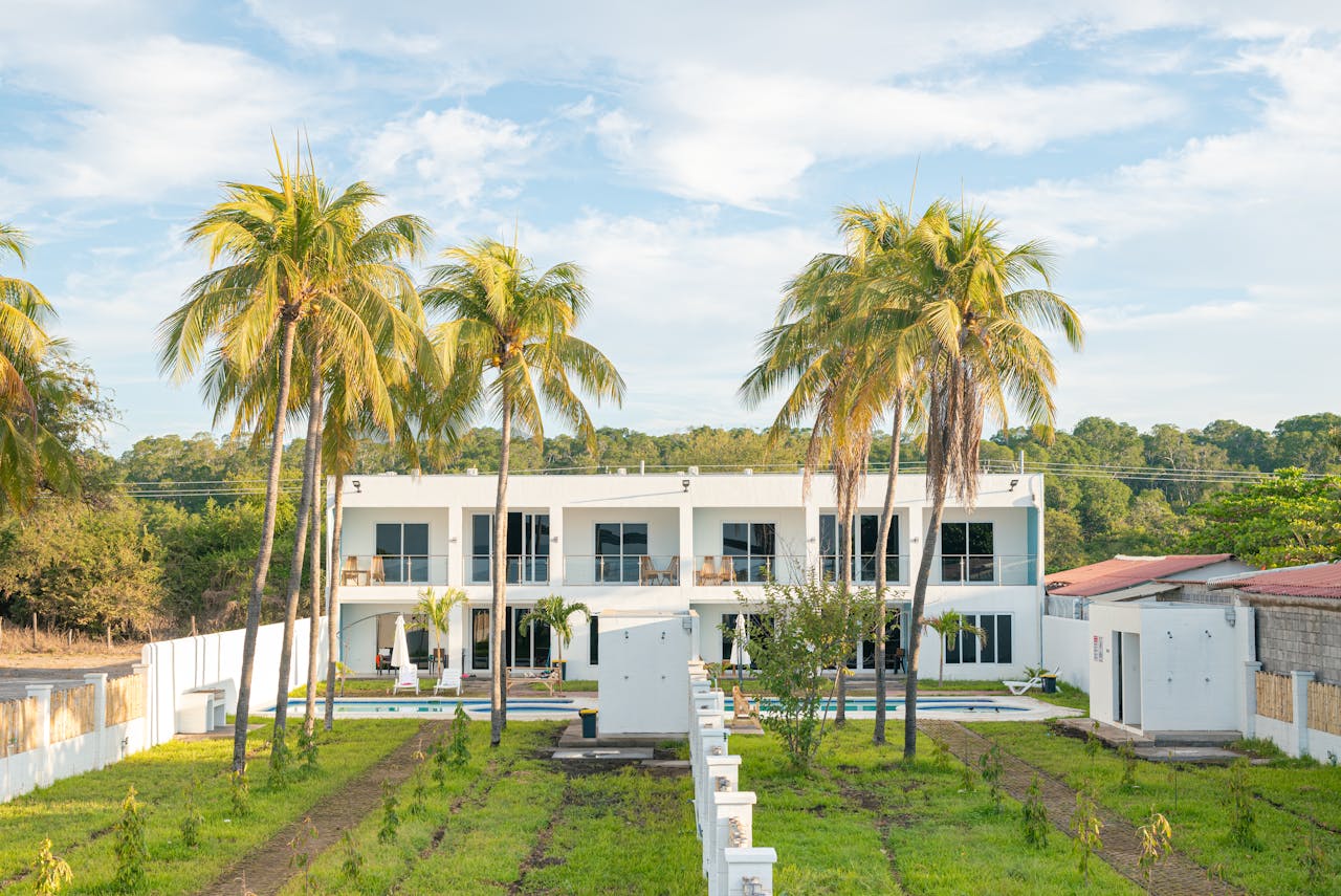 Top 5 Tips for Saving Money on Your Next Villa Rental