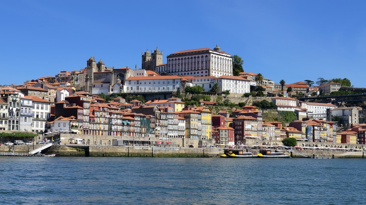 Learn Portuguese in Porto