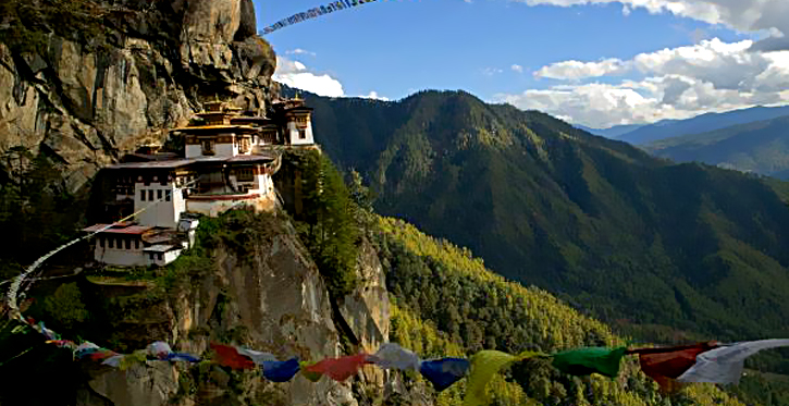 bhutan travel guide.jpg