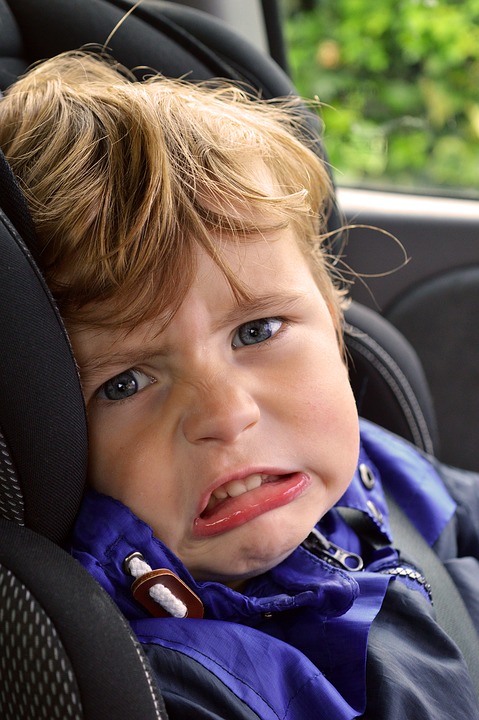 How to prevent boredom on car journeys with children