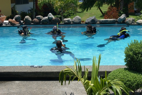 Scuba Diving Courses, Dumaguete, Philippines with Liquid Dumaguete Dive ...