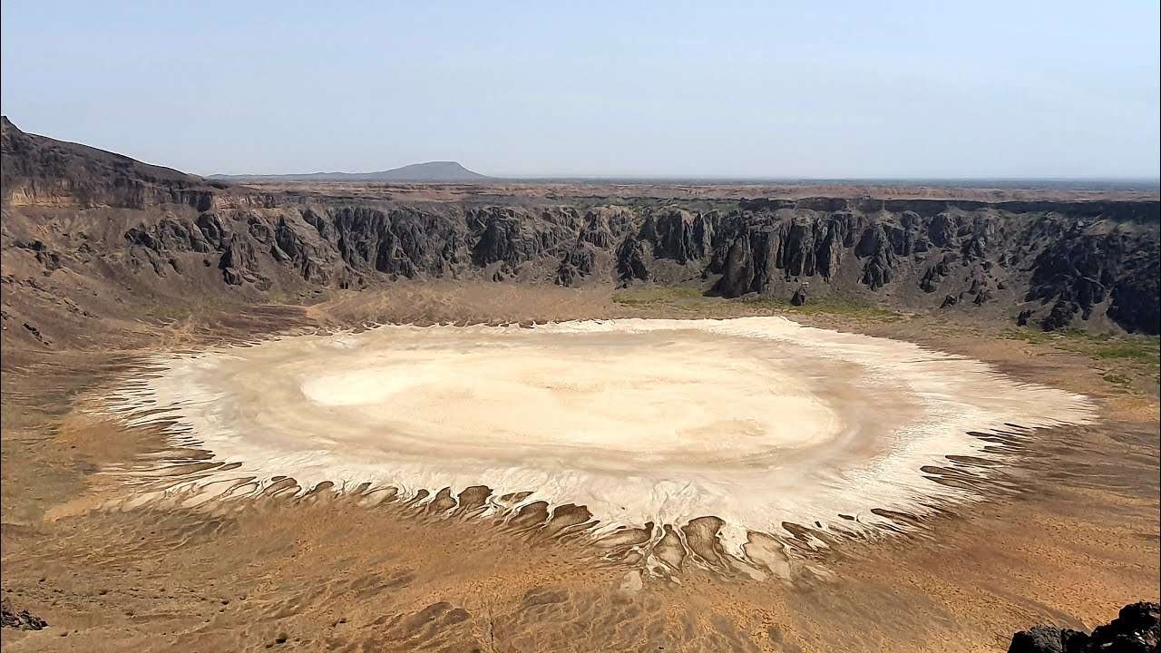 Al Wahbah Salt Crater